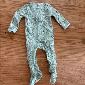 5/$25 Laughing llama footsies